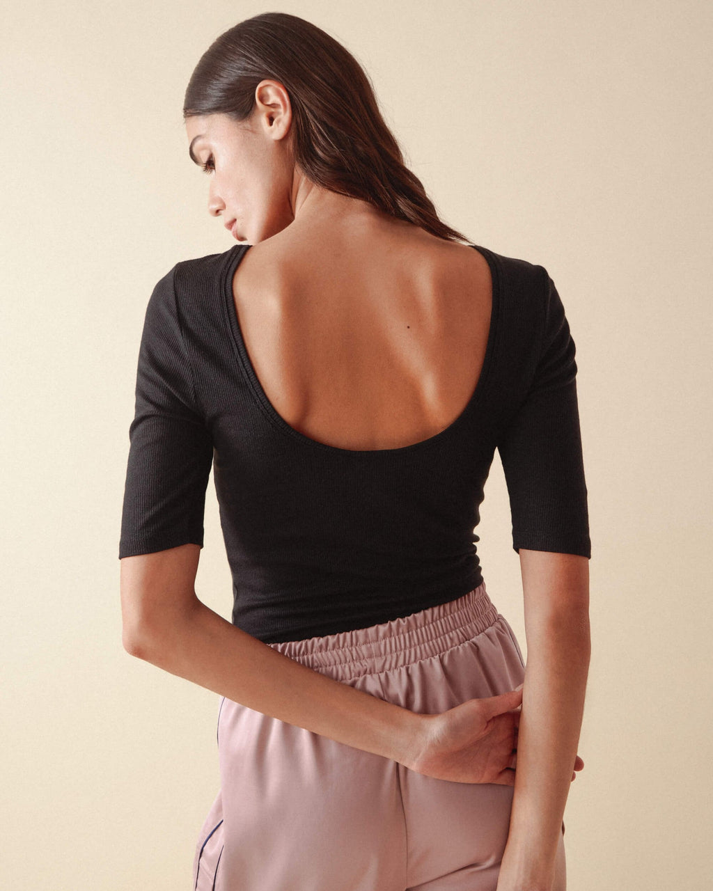 Tee décolleté dos